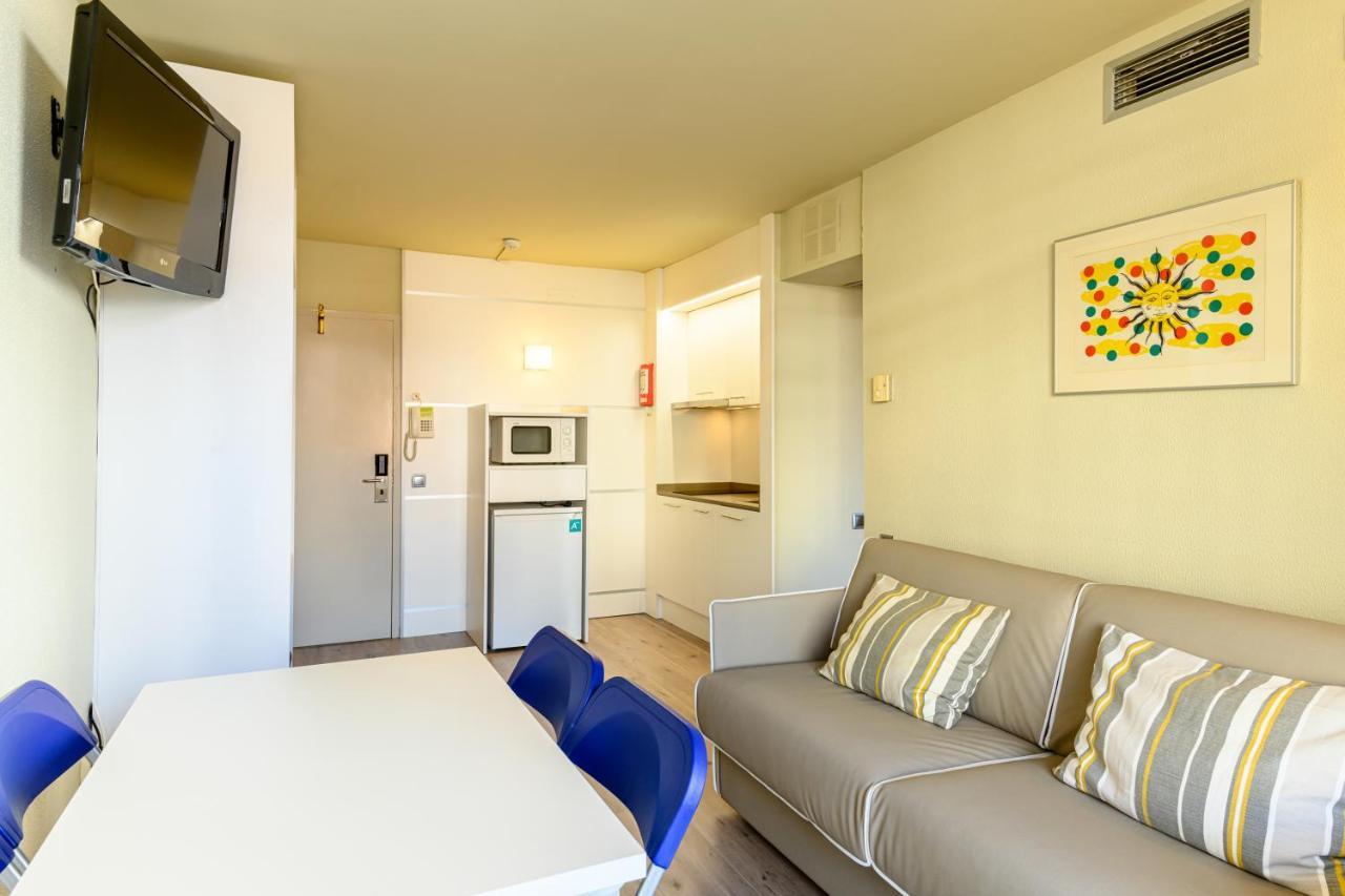 Medplaya Aparthotel Esmeraldas トッサ・デ・マール エクステリア 写真