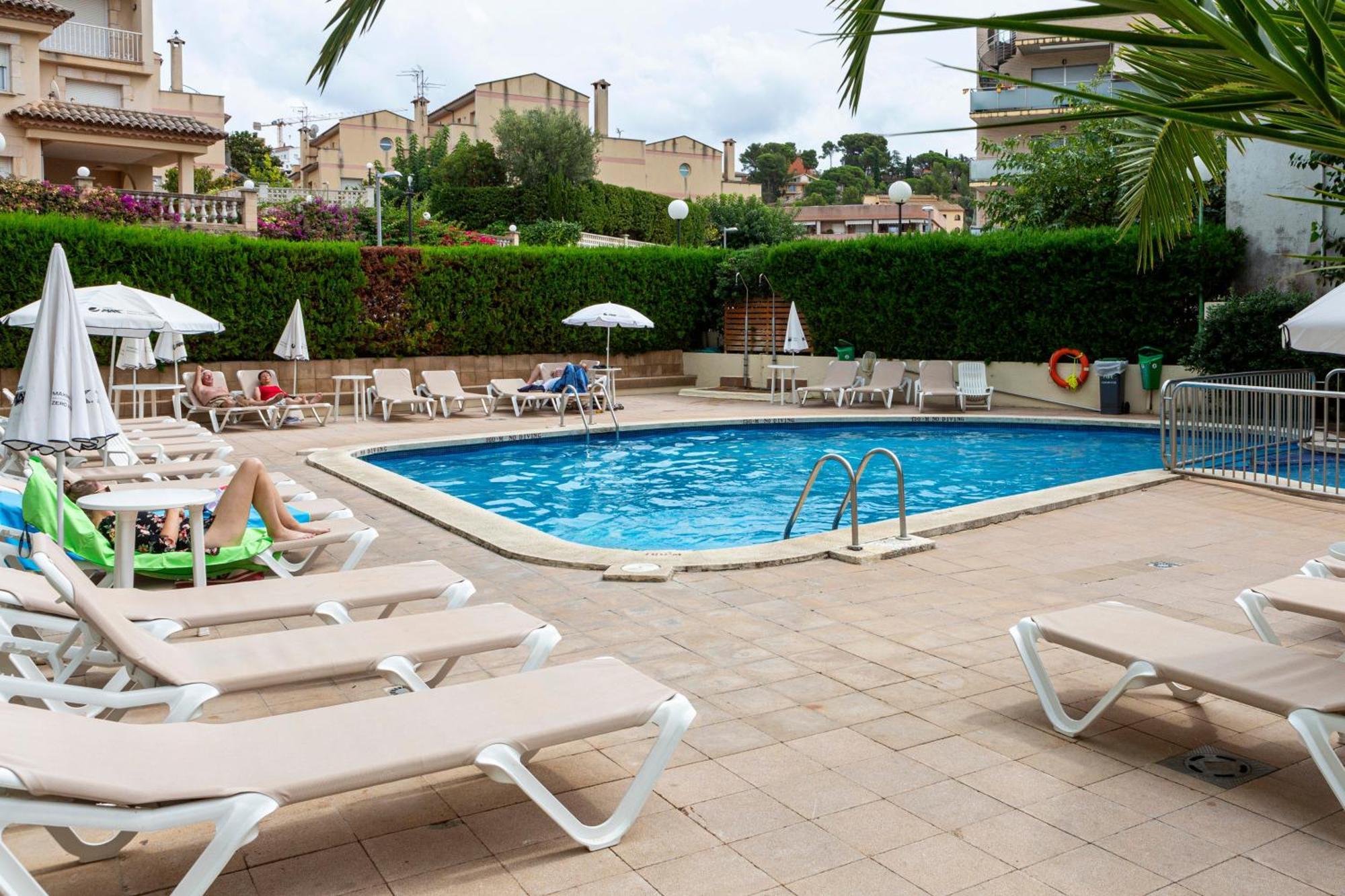 Medplaya Aparthotel Esmeraldas トッサ・デ・マール エクステリア 写真