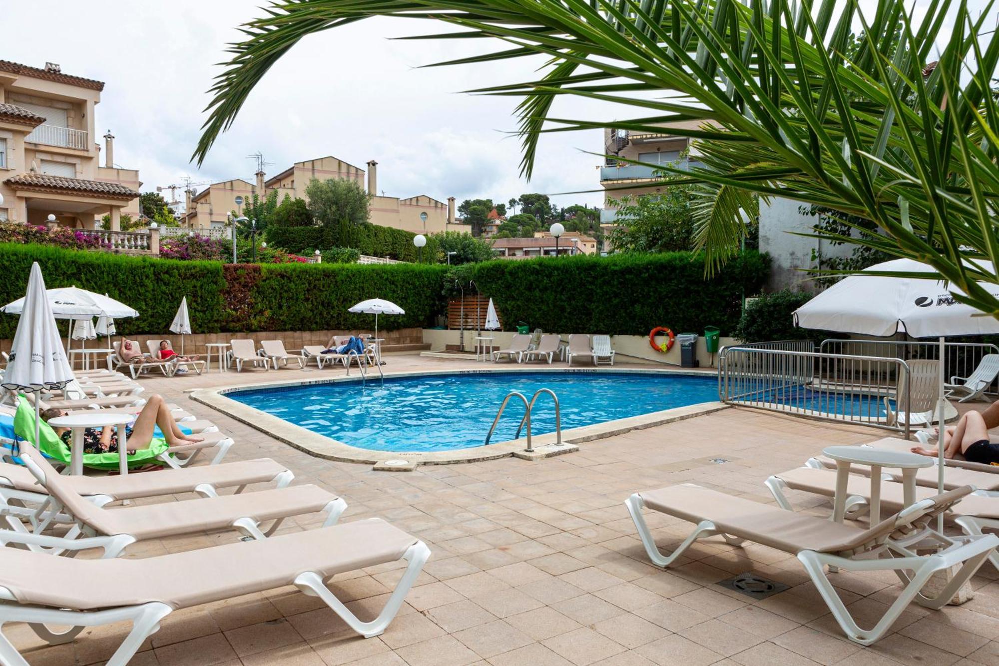 Medplaya Aparthotel Esmeraldas トッサ・デ・マール エクステリア 写真