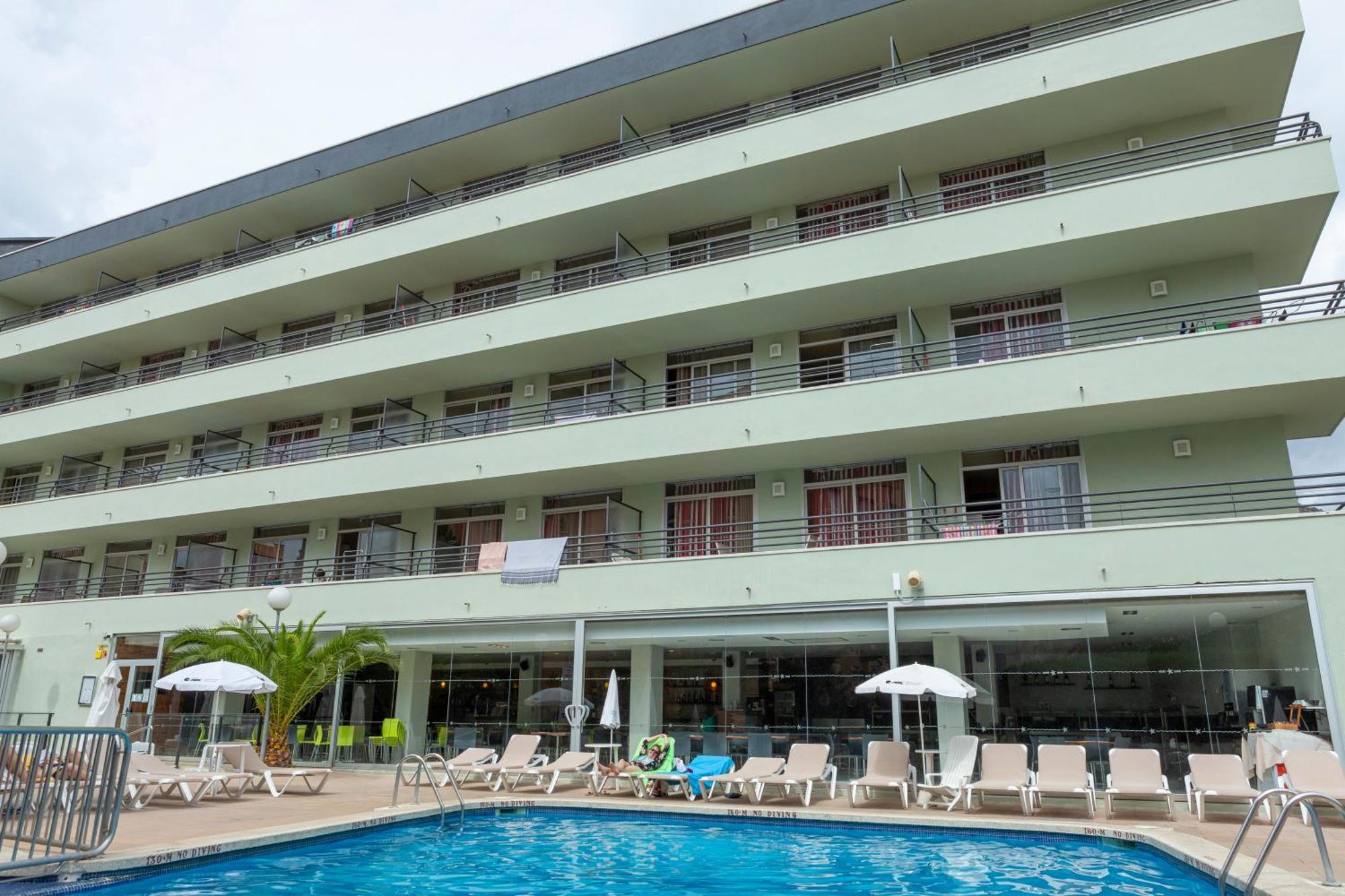 Medplaya Aparthotel Esmeraldas トッサ・デ・マール エクステリア 写真