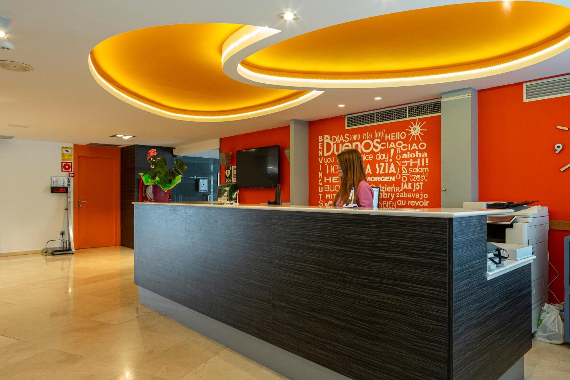 Medplaya Aparthotel Esmeraldas トッサ・デ・マール エクステリア 写真